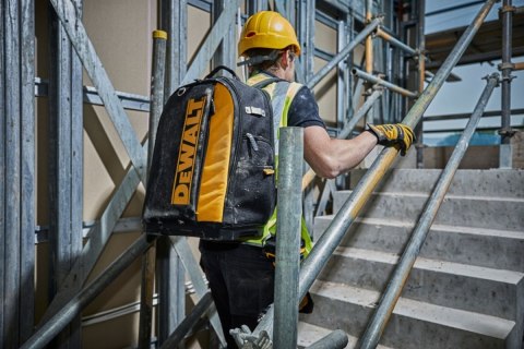 Plecak narzędziowy o pojemności dla montera mocny 40 L 25 kg DEWALT DWST81690-1 Plecak narzędziowy o pojemności dla montera mocny 40 L 25 kg DEWALT DWST81690-1