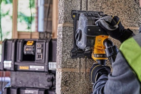 AKUMULATOROWA BRUZDOWNICA FLEXVOLT 54V WALIZKA DeWalt DCG200NT