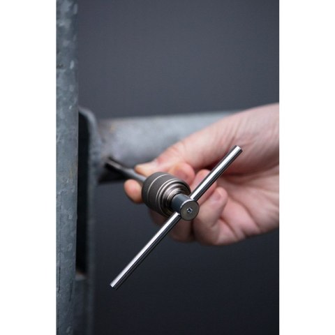 Uchwyt do gwintownika 1/4 M5-M12 Adapter do gwintowników 1/4 M5-M12 12-905 NEO TOOLS Uchwyt do gwintownika 1/4 M5-M12 Adapter do gwintowników 1/4 M5-M12 12-905 NEO TOOLS