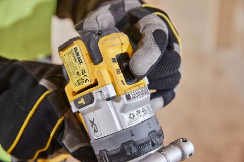 WIERTARKO-WKRĘTARKA 18V WALIZKA TRANSPORTOWA TSTAK DEWALT DCD1007NT WIERTARKO-WKRĘTARKA 18V WALIZKA TRANSPORTOWA TSTAK DEWALT DCD1007NT