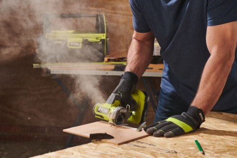 Mini pilarka szlifierka kompaktowa bezszczotkowa do cięcia Ryobi ONE + RCT18BL-0 Mini pilarka szlifierka kompaktowa bezszczotkowa do cięcia Ryobi ONE + RCT18BL-0