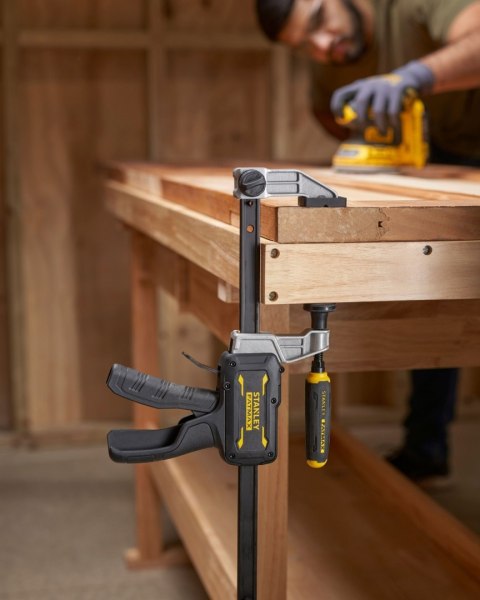 ŚCISK STOLARSKI HYBRYDOWY 450MM FMHT83007-0 STANLEY ŚCISK STOLARSKI HYBRYDOWY 450MM FMHT83007-0 STANLEY