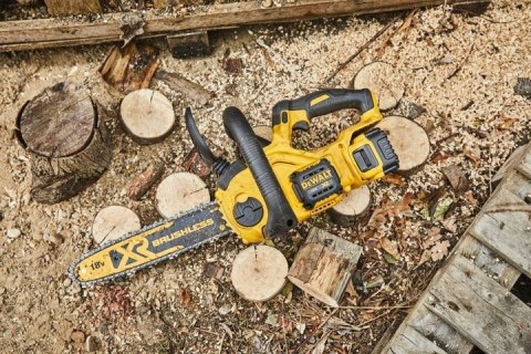 DCM565N-XJ 18V XR Bezszczotkowa piła łańcuchowa 30cm DeWALT DCM565N-XJ 18V XR Bezszczotkowa piła łańcuchowa 30cm DeWALT