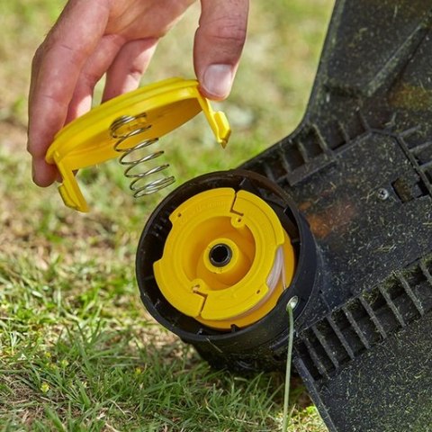 SFMCST933B-XJ Podkaszarka żyłkowa 18V STANLEY FATMAX V20 33CM SFMCST933B-XJ Podkaszarka żyłkowa 18V STANLEY FATMAX V20 33CM
