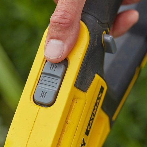 SFMCST933B-XJ Podkaszarka żyłkowa 18V STANLEY FATMAX V20 33CM SFMCST933B-XJ Podkaszarka żyłkowa 18V STANLEY FATMAX V20 33CM