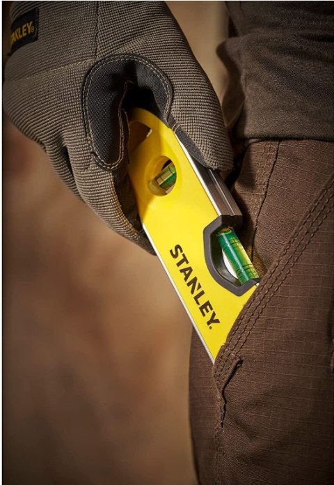 Poziomica magnetyczna wstrząsoodporna Torpedo 23 cm Shockproof – kompaktowa z magnesem STANLEY 0-43-511 Poziomica magnetyczna wstrząsoodporna Torpedo 23 cm Shockproof – kompaktowa z magnesem STANLEY 0-43-511