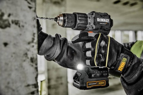 DCK200ME2GT-QW Zestaw elektronarzędzi Dewalt McLaren Black Edition DCK200ME2GT-QW Zestaw elektronarzędzi Dewalt McLaren Black Edition