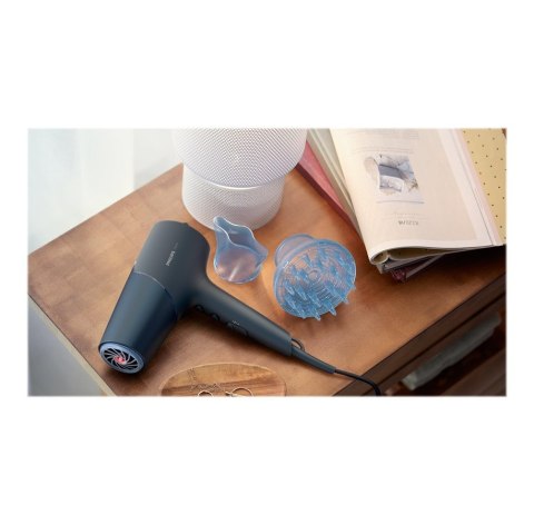 BHD512/00 Philips Seria 5000 Suszarka do włosów z technologią ThermoShield