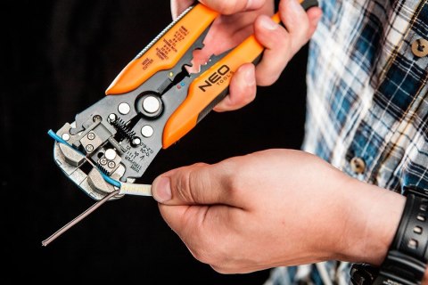 01-500 AUTOMATYCZNY ŚCIĄGACZ IZOLACJI 205 MM, CZOŁOWY NEO TOOLS 01-500 AUTOMATYCZNY ŚCIĄGACZ IZOLACJI 205 MM, CZOŁOWY NEO TOOLS